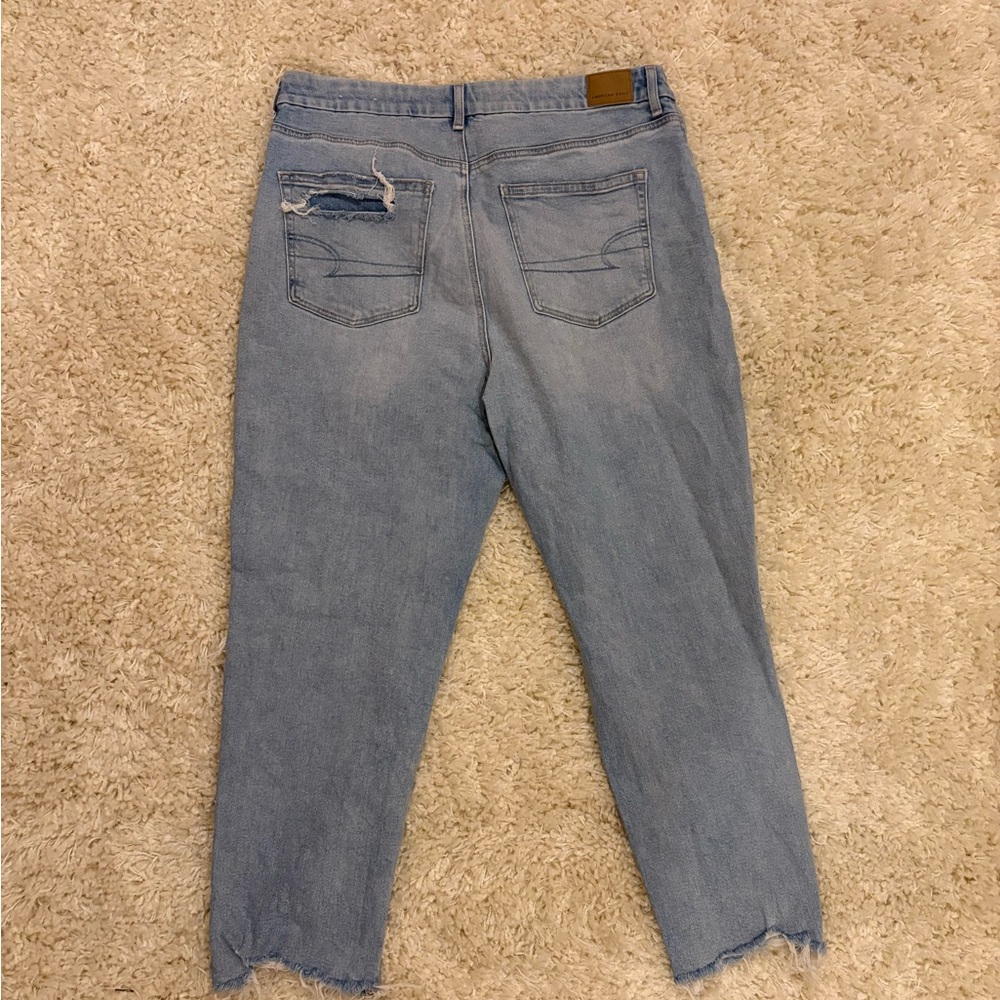 American Eagle Outfitters Light Blue Cropped Jeans